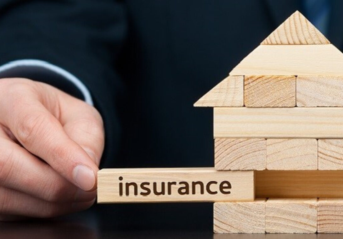 Property,(family,House),Insurance,Protection,Concept.,Insurance,Agent,Complete,Wooden